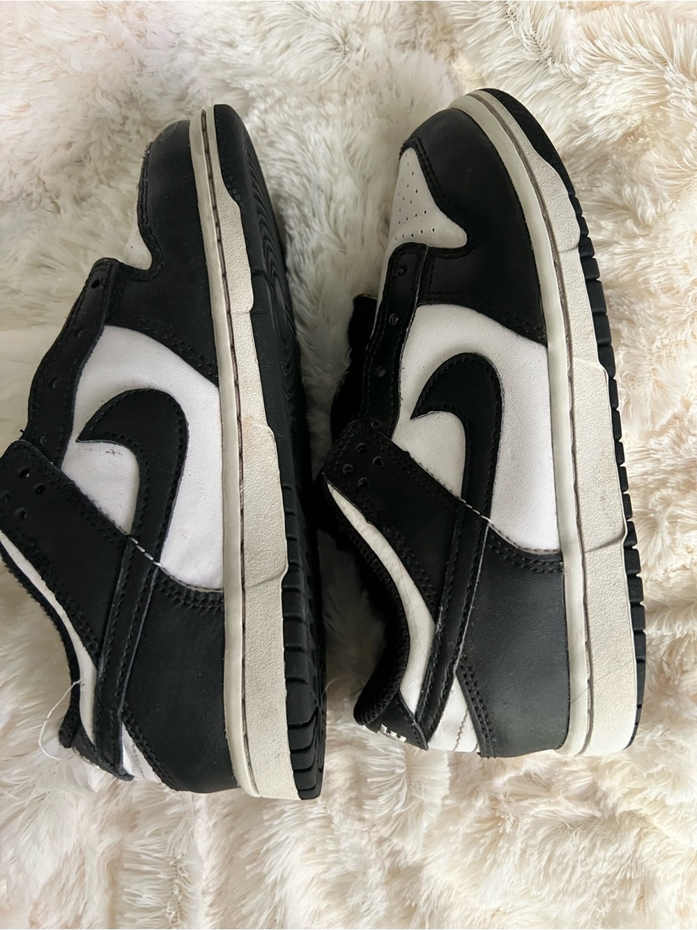 Dunks Nike Kids Black and White Low-Top Sneakers